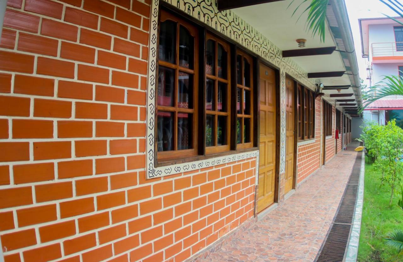 Gran Hotel Gusbet Pucallpa Eksteriør bilde
